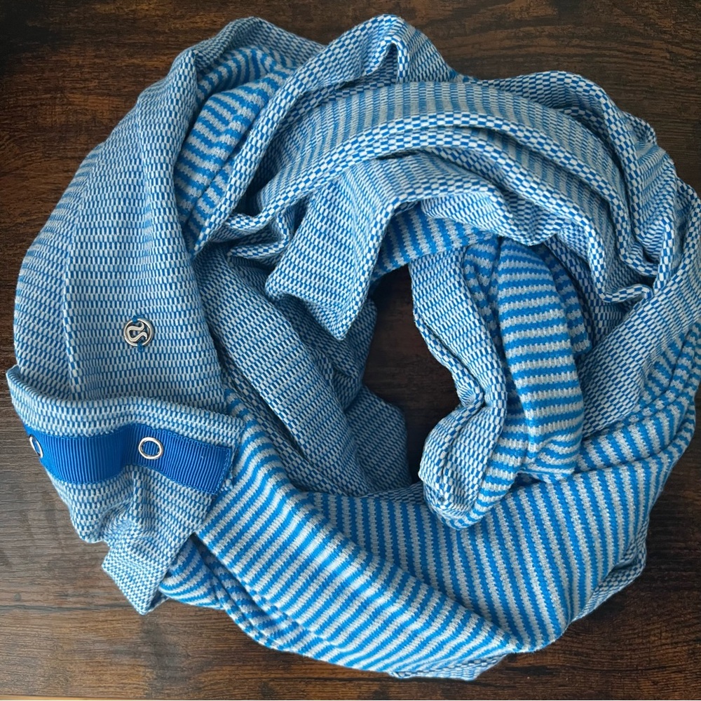 Lululemon Vinyasa Scarf